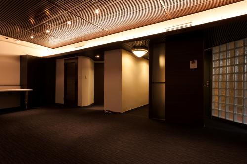 神楽坂オフィス/東京　新宿区「神楽坂」/オフィスデザイン/ビルリノベーション/中古ビル再生/事務所移転引越し写真2枚目