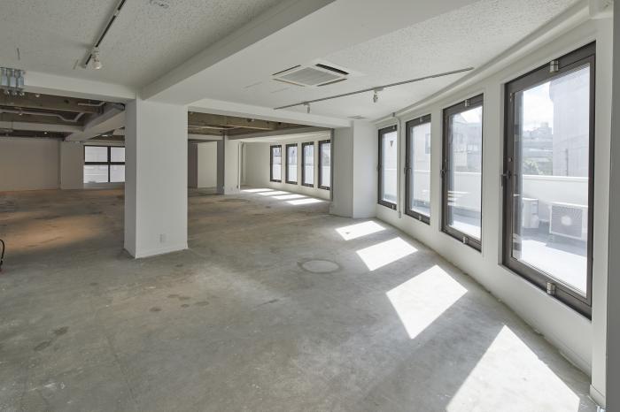 池尻大橋オフィス/東京　目黒区「池尻大橋」/オフィスデザイン内装/ビルリノベーション/中古ビル再生/６階建フルリノベーション写真4枚目