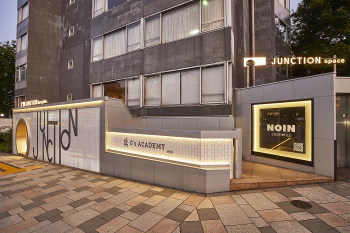 原宿オフィス/東京　渋谷区「原宿」/オフィスデザイン内装/ビルリノベーション/中古ビル再生/地上１階・地下１階・２階フルリノベーション写真2枚目