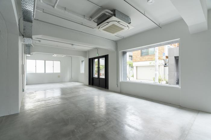 東麻布オフィス/東京　港区「東麻布」/オフィスデザイン内装/ビルリノベーション/中古ビル再生/地上５階・地下１階フルリノベーション写真2枚目