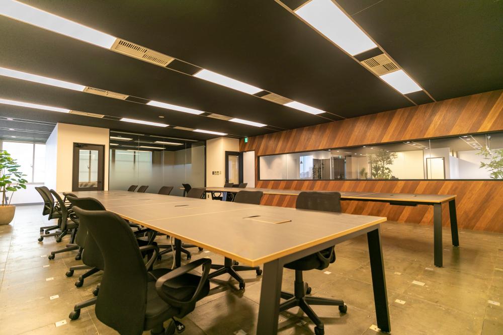 品川オフィス/60坪／設計事務所協働工事写真3枚目