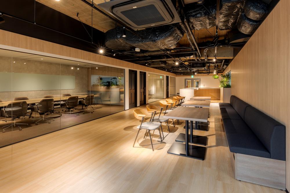 恵比寿オフィス／173坪／設計事務所協働工事写真2枚目