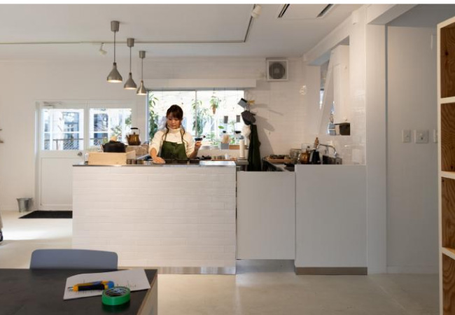 内装設計デザインにナチュラルを取り入れた当社の施工事例 渋谷オフィス・ギャラリー・カフェ/東京