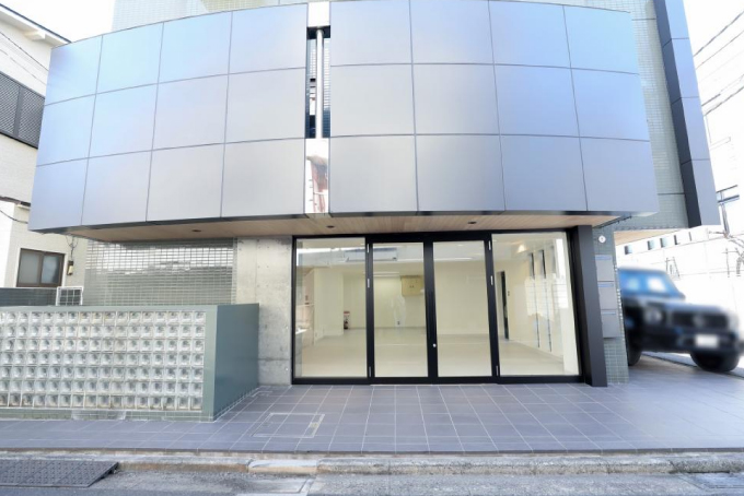 当社のビルリノベーションの施工事例 東京都港区南青山オフィスビル